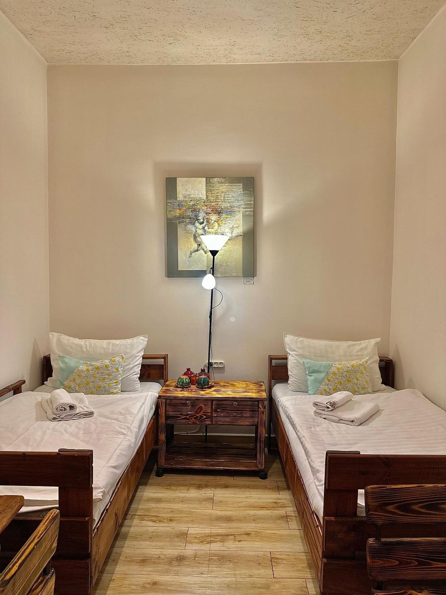 Machanents Art Hotel Vagharshapat ภายนอก รูปภาพ